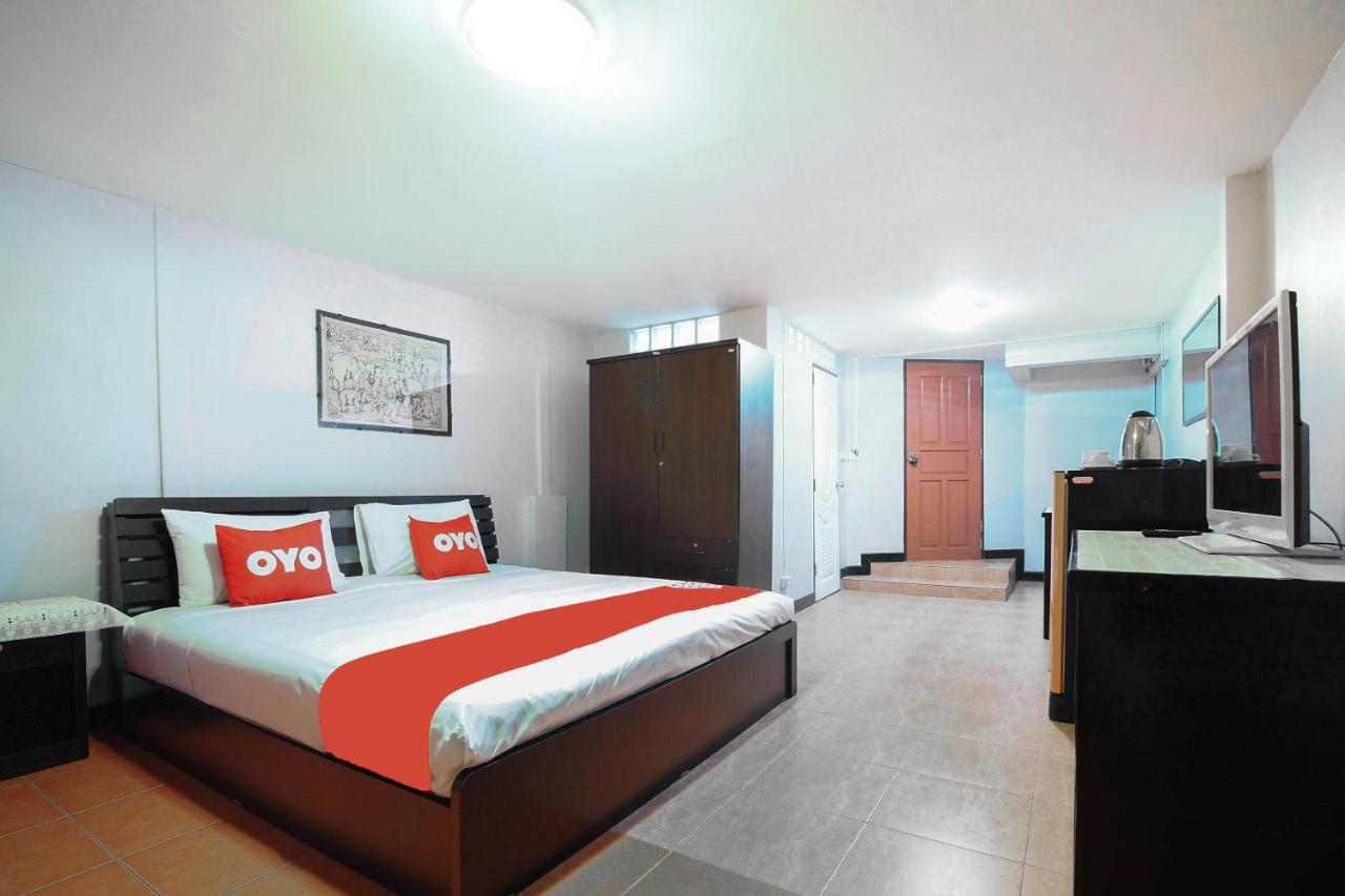 OYO 963 Sunshine Guesthouse Pattaya Eksteriør billede