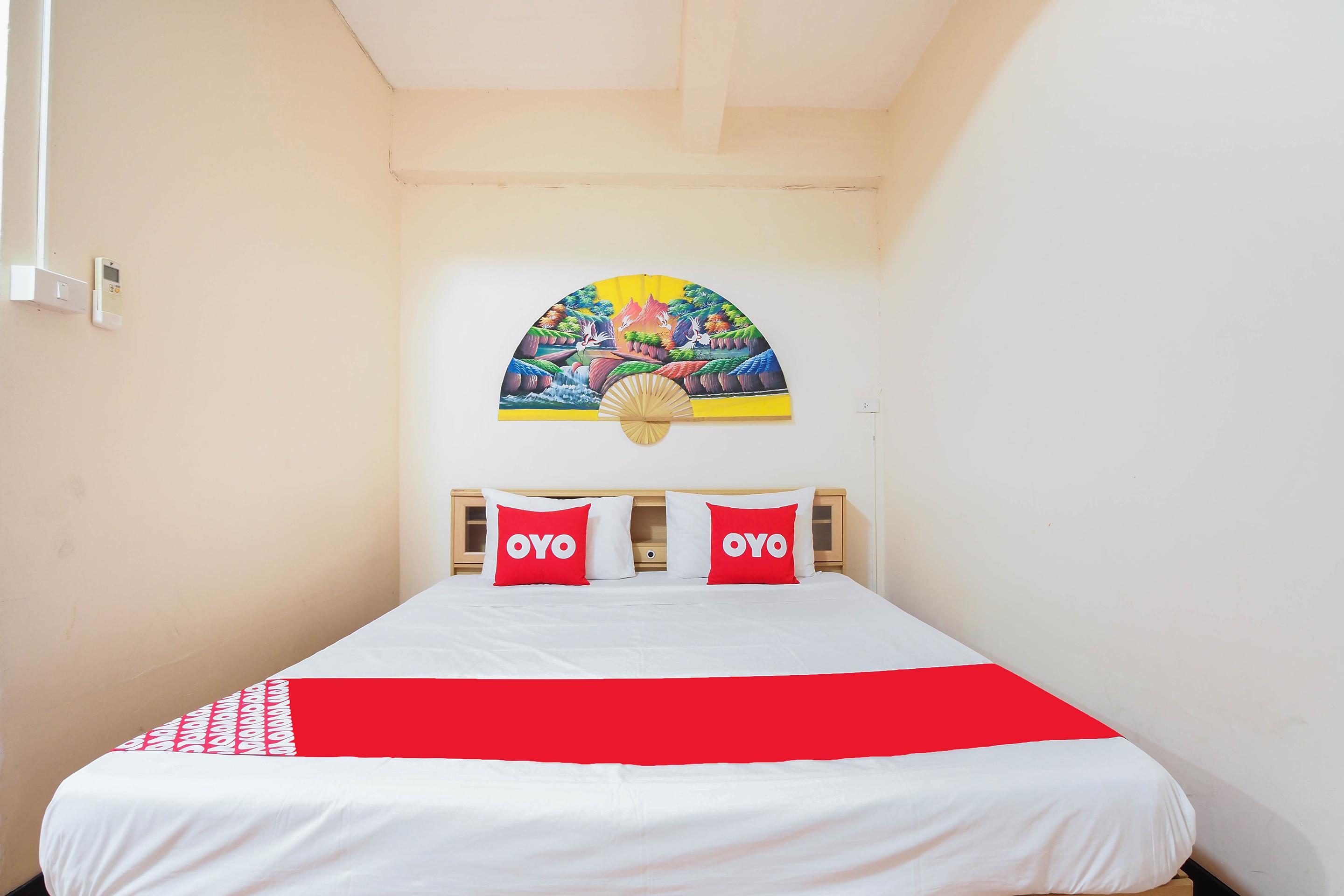OYO 963 Sunshine Guesthouse Pattaya Eksteriør billede