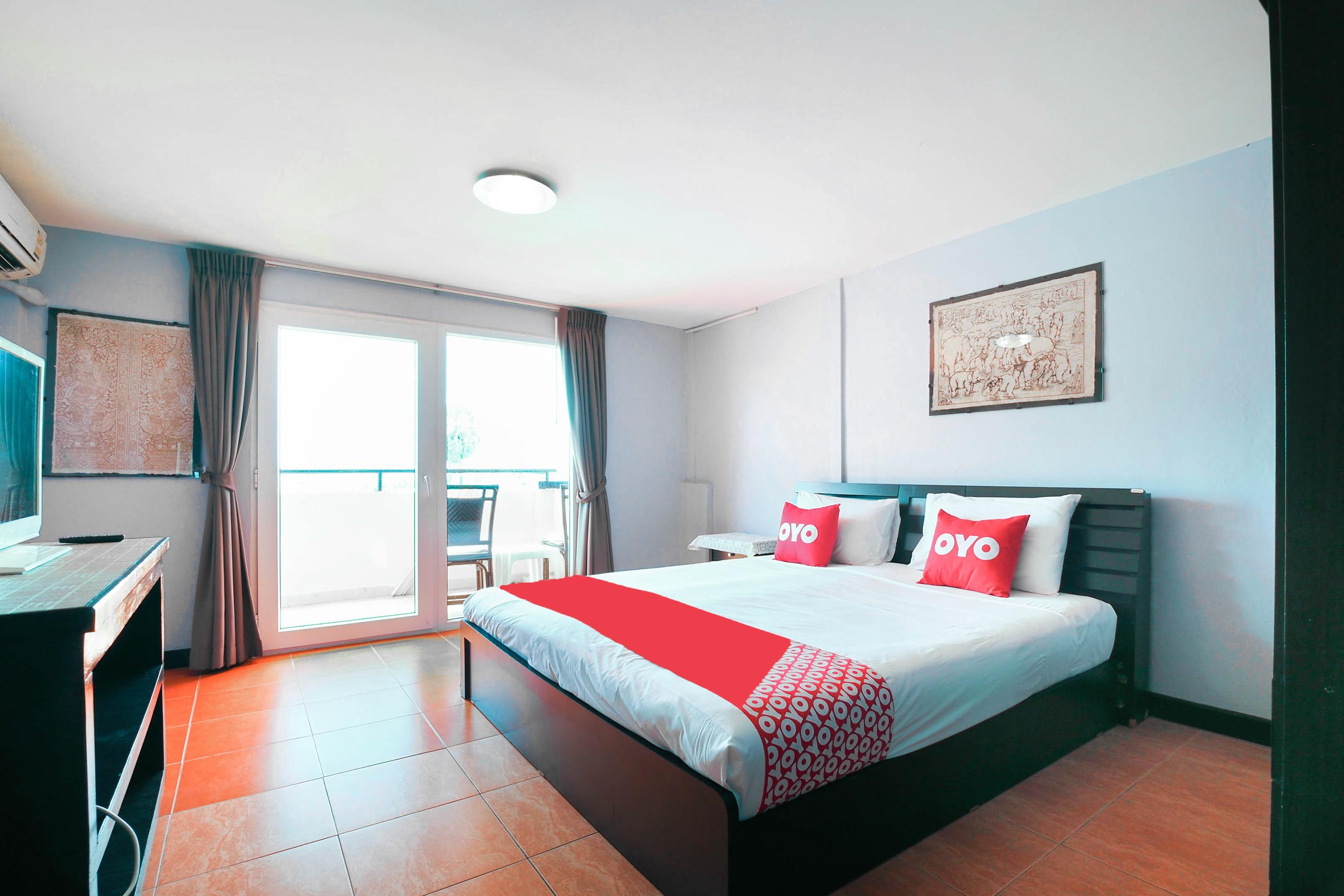 OYO 963 Sunshine Guesthouse Pattaya Eksteriør billede