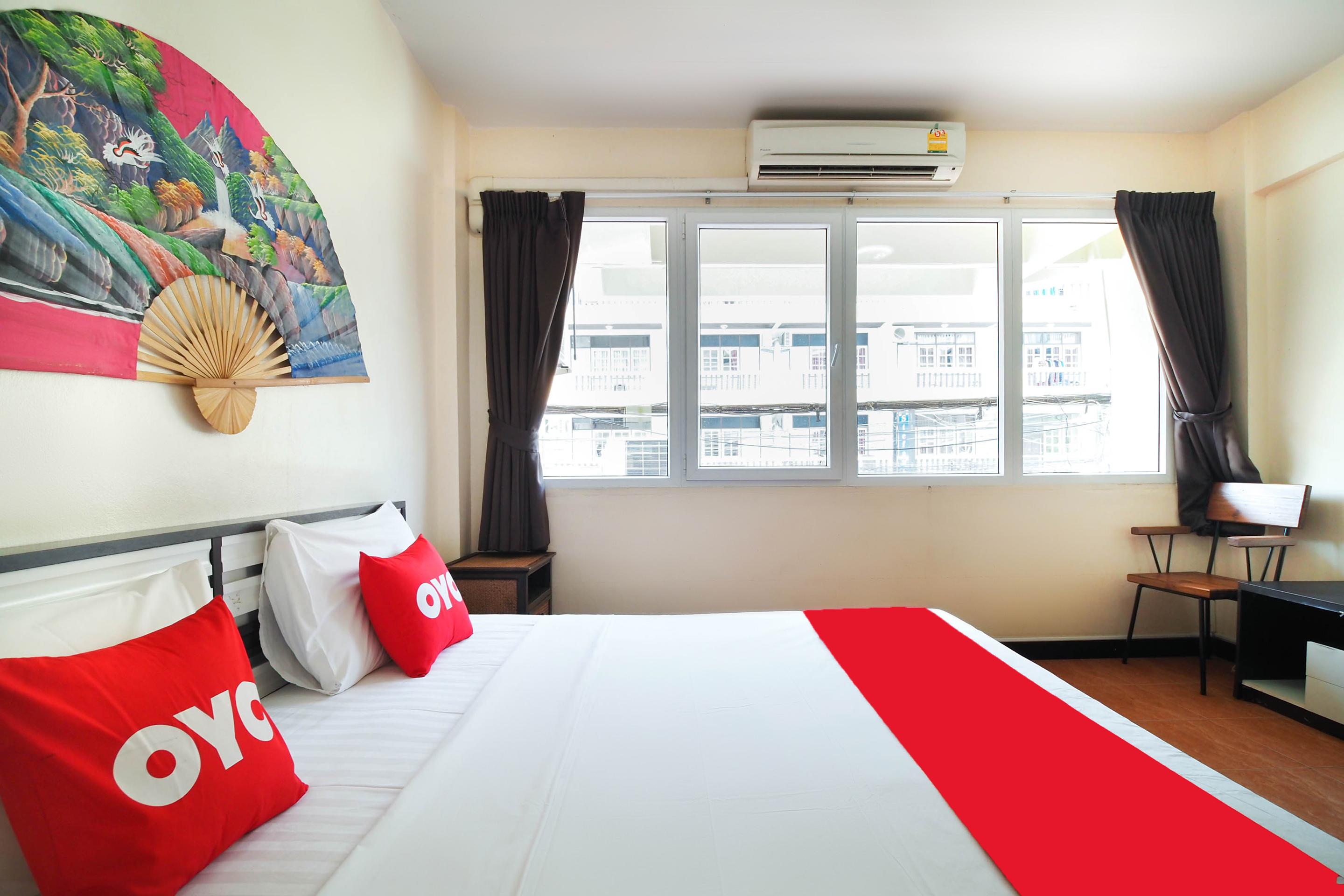OYO 963 Sunshine Guesthouse Pattaya Eksteriør billede